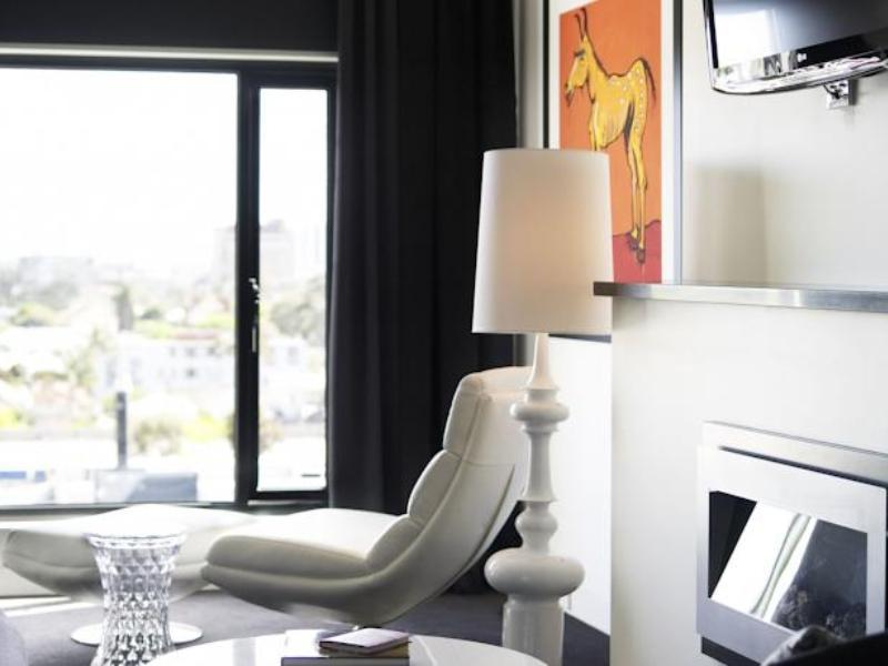 The Cullen Melbourne - Art Series Eksteriør bilde A room at the hotel