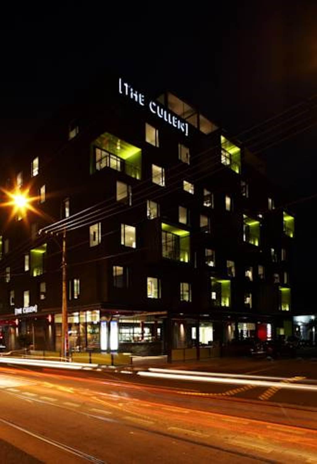 The Cullen Melbourne - Art Series Eksteriør bilde The hotel at night